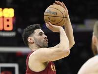 开云体育下载-黄蜂取得关键胜利，击败魔术赢得比赛的简单介绍