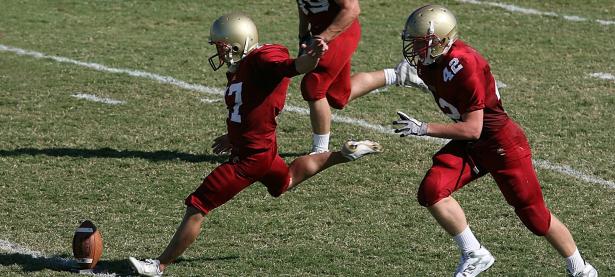 开云体育中国-凯恩统治级表现引领利物浦轻取土耳其，红军展现唯一性足球哲学