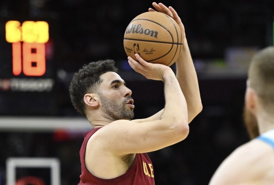 黄蜂取得关键胜利,击败魔术赢得比赛的简单介绍 黄蜂取得关键胜利,击败魔术赢得比赛的简单介绍