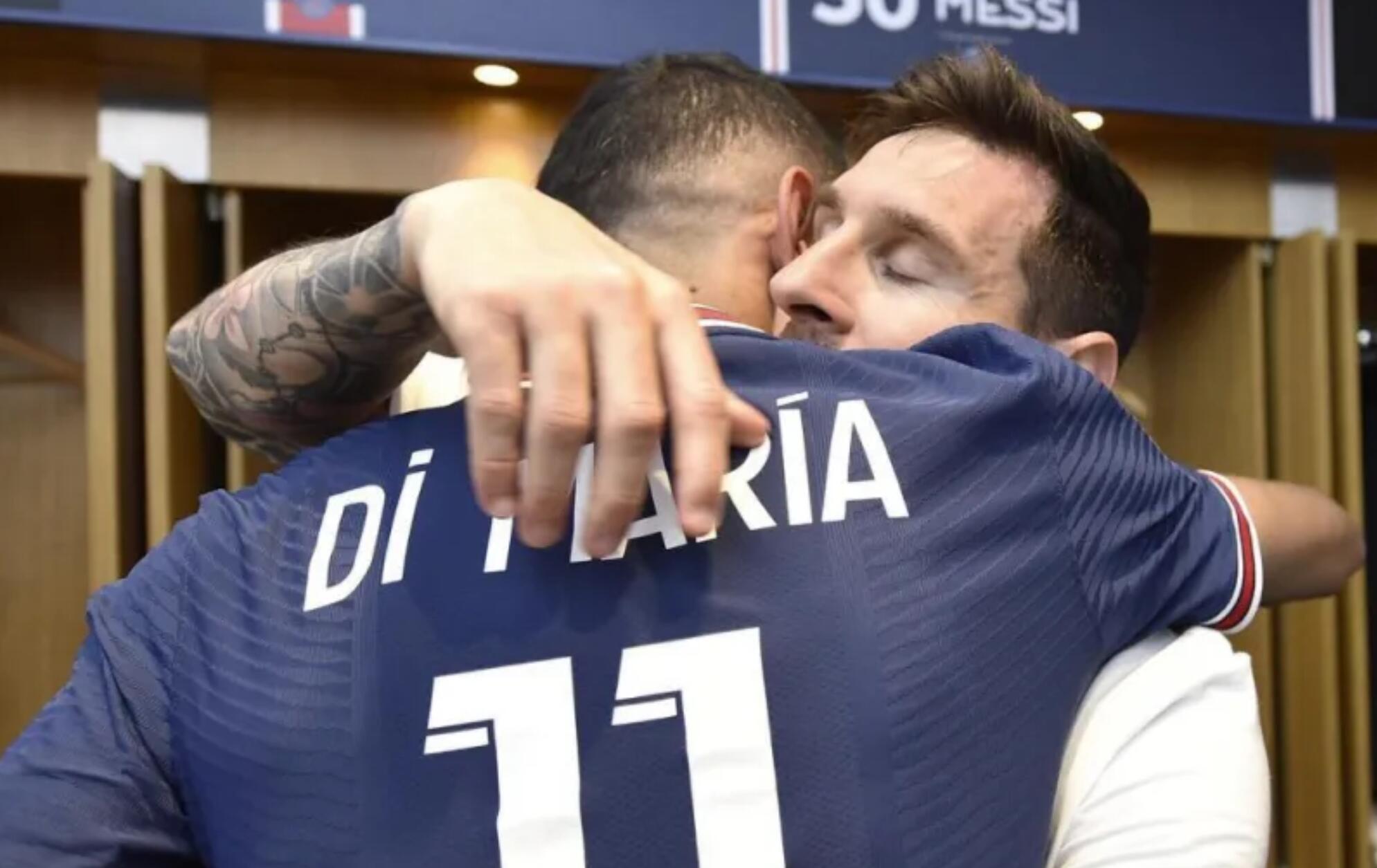 包含韩国力克巴黎，迪马利亚惊艳四座的词条