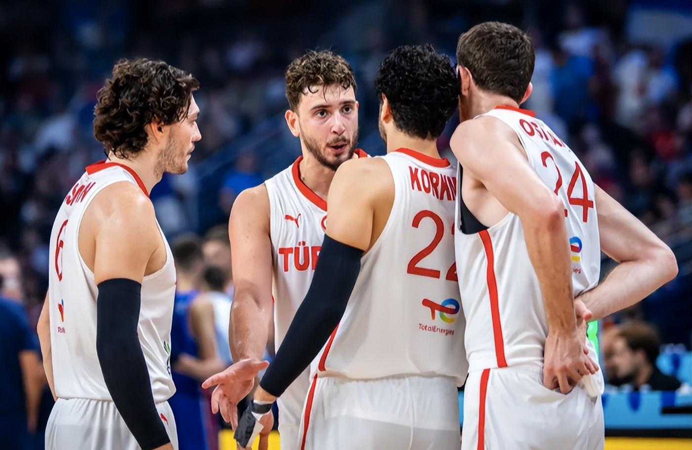 塞尔维亚男篮碾压立陶宛男篮，瓦兰丘纳斯制霸全场的简单介绍