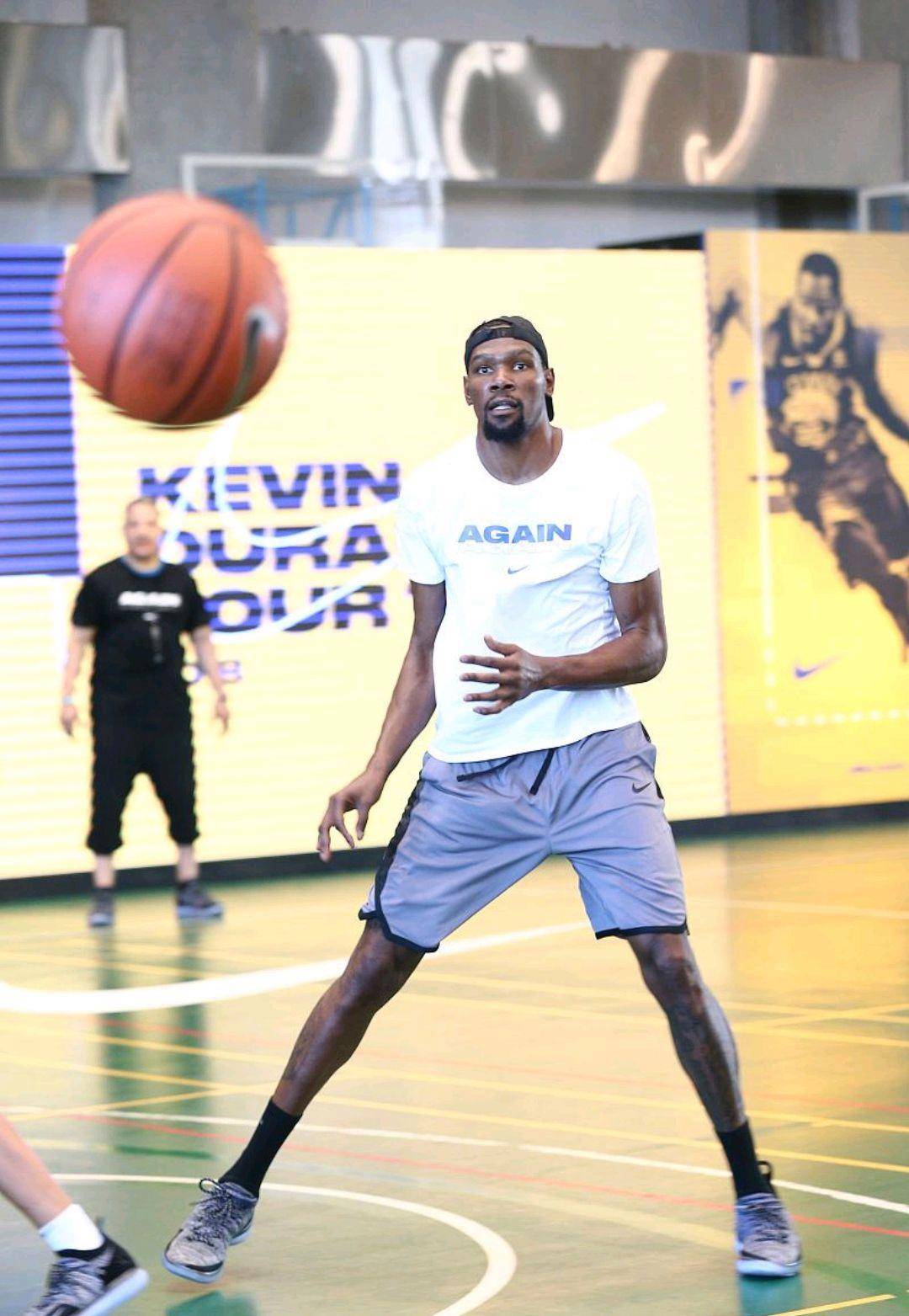 关于篮网队球员状态起伏，主场告负火箭队的信息