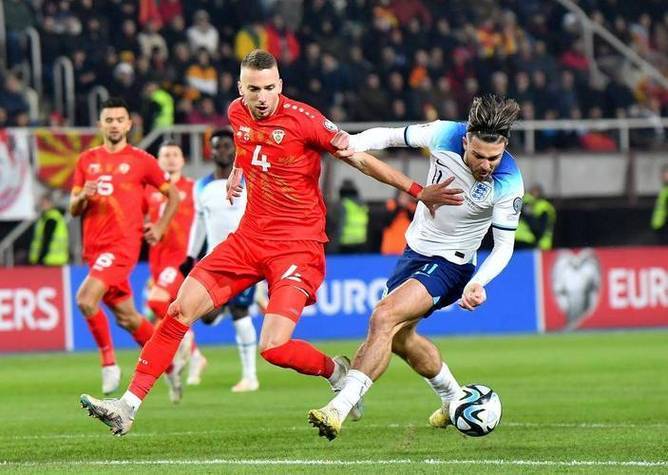 包含英格兰队以4-0大胜列支敦士登的词条