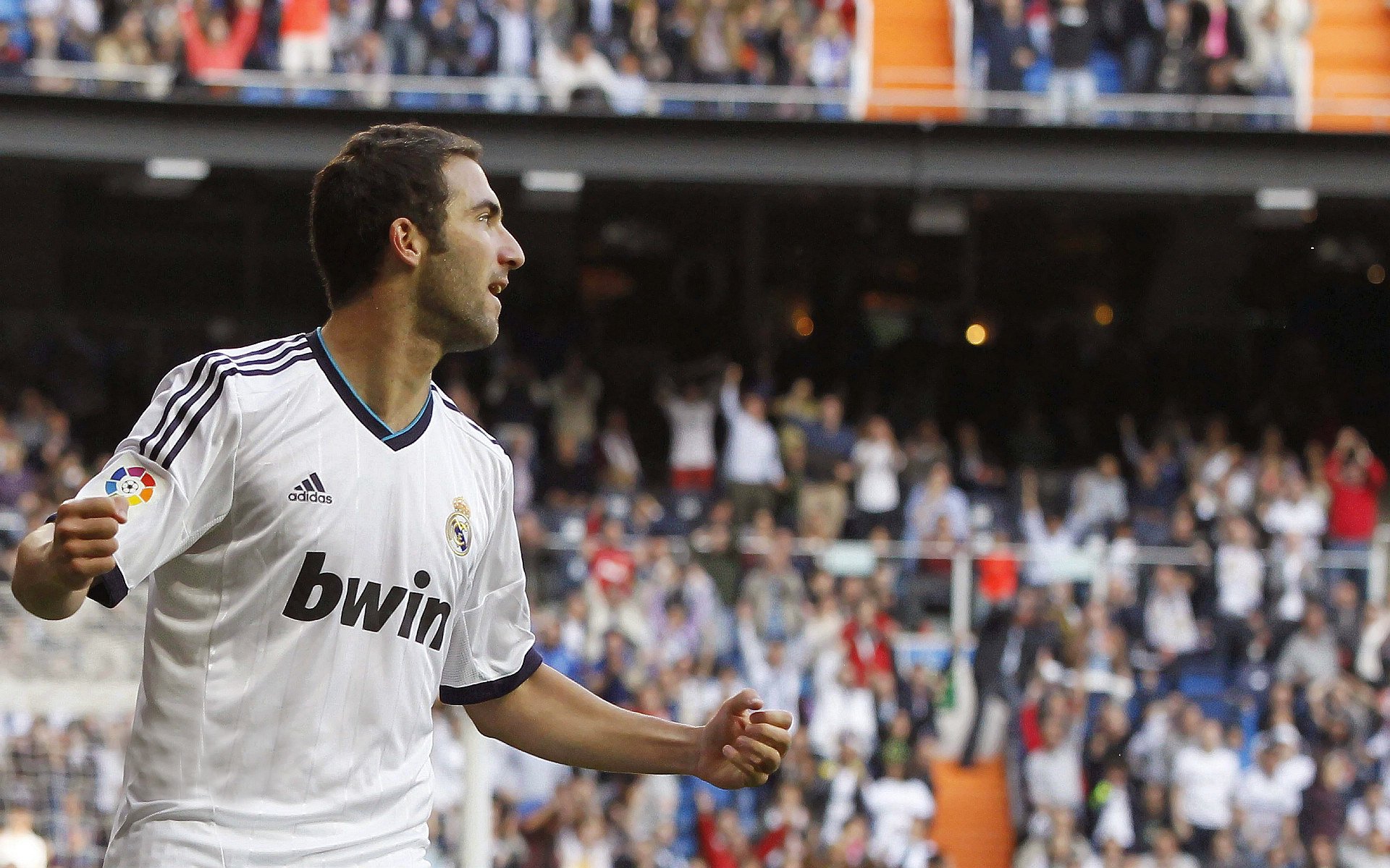 当紫禁城遇见绿茵,北京队击败凯尔特人,哈登成为关键先生