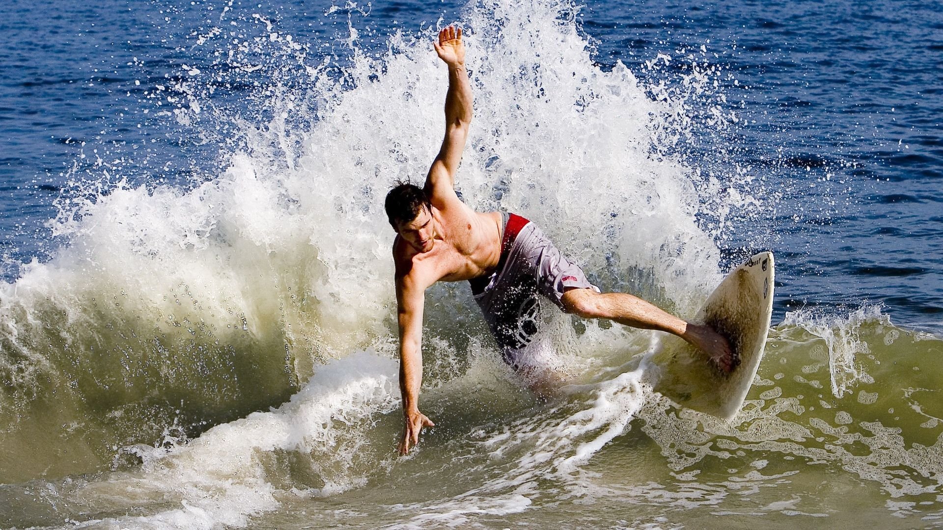 欧冠决赛之夜，苏亚雷斯节奏完全掌控